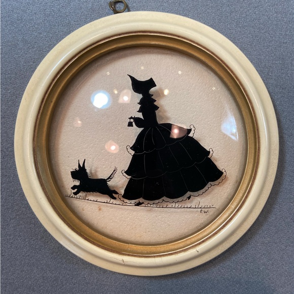 Vintage Black Silhouette Reverse Painting on Glass Round Framed Handpainted - Picture 1 of 6